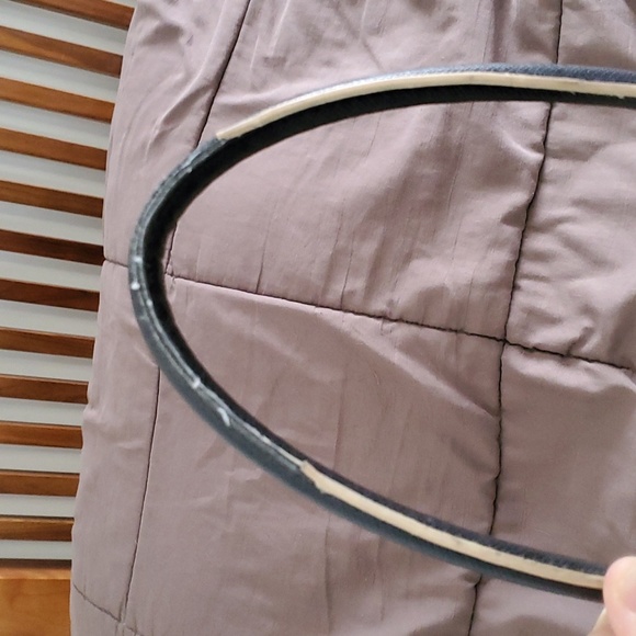 London Fog Tote - Picture 7 of 8